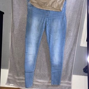Maternity JEANS SZ SMALL